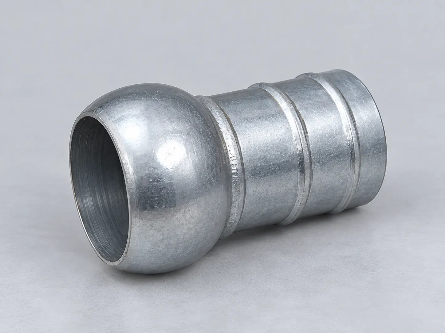 Galvanized hose end fitting